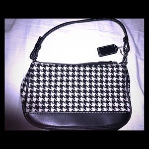 Coach houndstooth bag